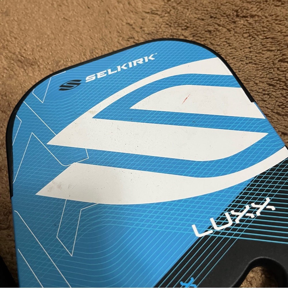 Blue Selkirk epic luxx pickleball paddle. - Picture 2 of 8